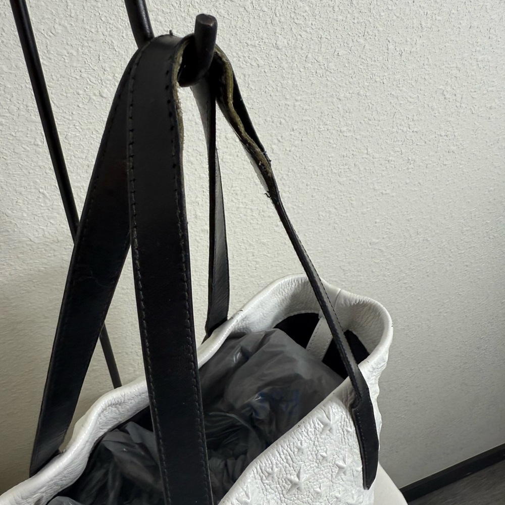 Jimmy Choo White Leather embossed Star Tote - Picture 11 of 12